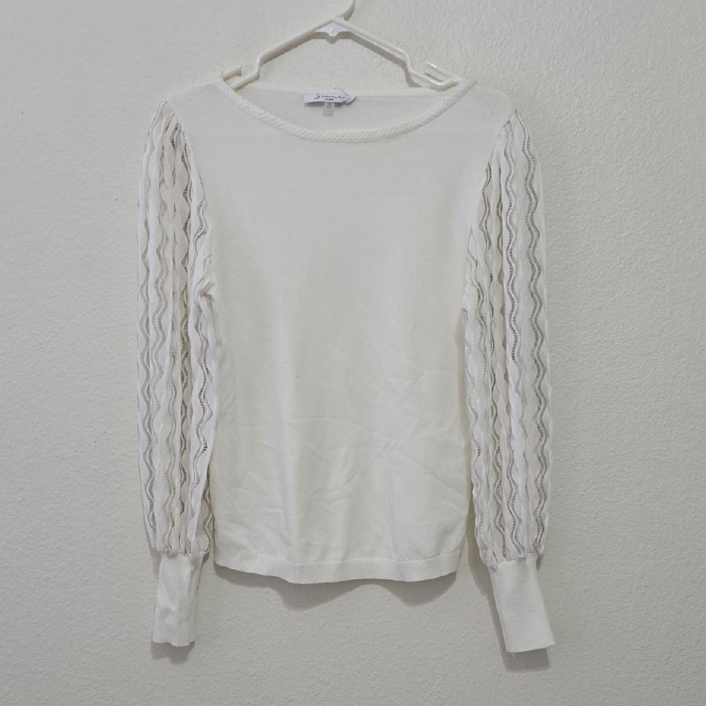 Sioni Ivory Blouse with Textured Sleeves S